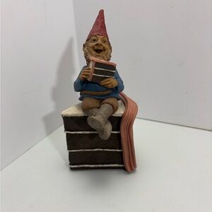 Tom Clark Birthday Cake Wedge Slice Gnome 1997 #81 Happy Birthday Signed